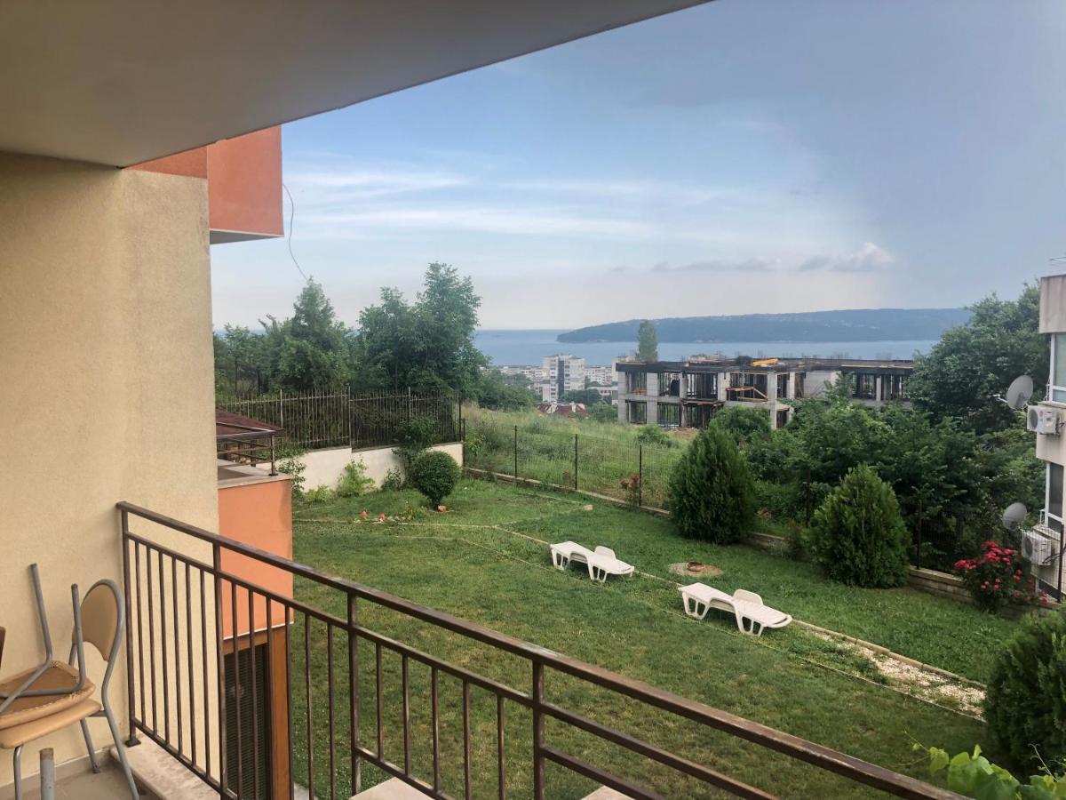The View Apartment Varna Exterior photo